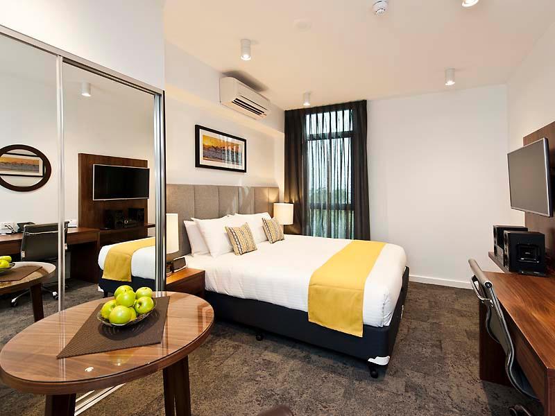 Quest Rockingham Aparthotel Exterior photo