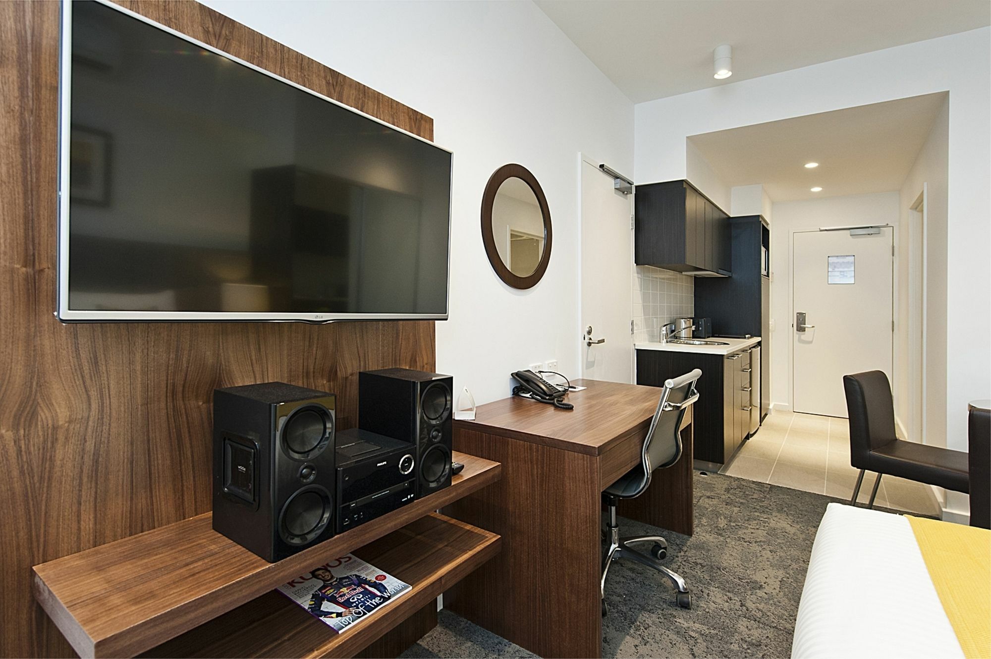 Quest Rockingham Aparthotel Exterior photo